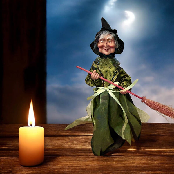 Decorative Kitchen Witch - Vexie (green)