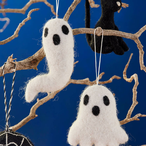 Ghost Felt Halloween Decoration (1 figurine)