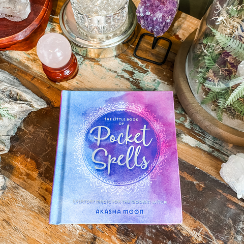 Little Book of Pocket Spells - Akasha Moon