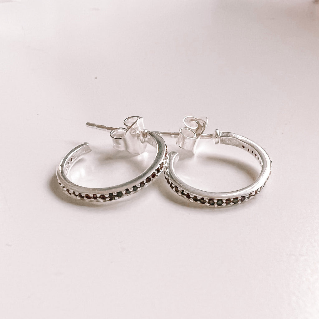 Earring black onyx hoop sterling silver