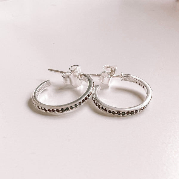 Earring black onyx hoop sterling silver