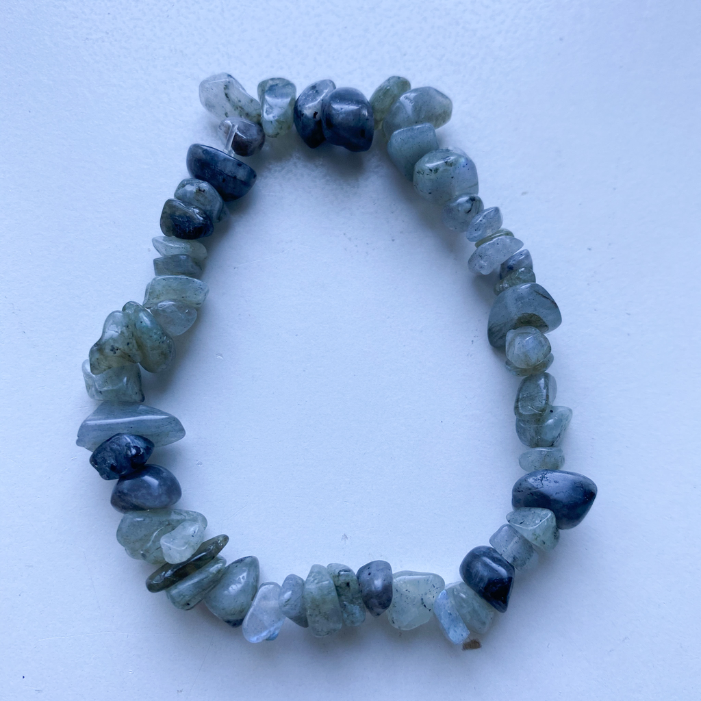 Bracelet chip labradorite