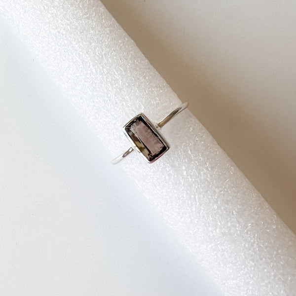 Ring smoky quartz rectangle sterling silver