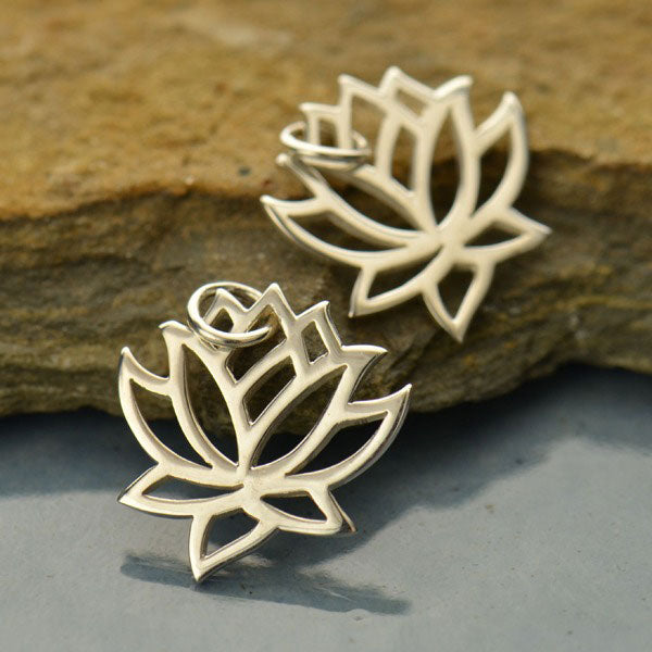 Pendant Lotus sterling silver