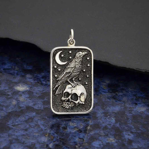 Pendant Raven on Skull sterling silver