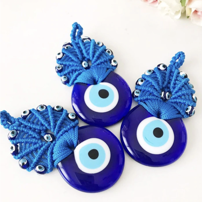 Evil Eye macrame (1 charm)