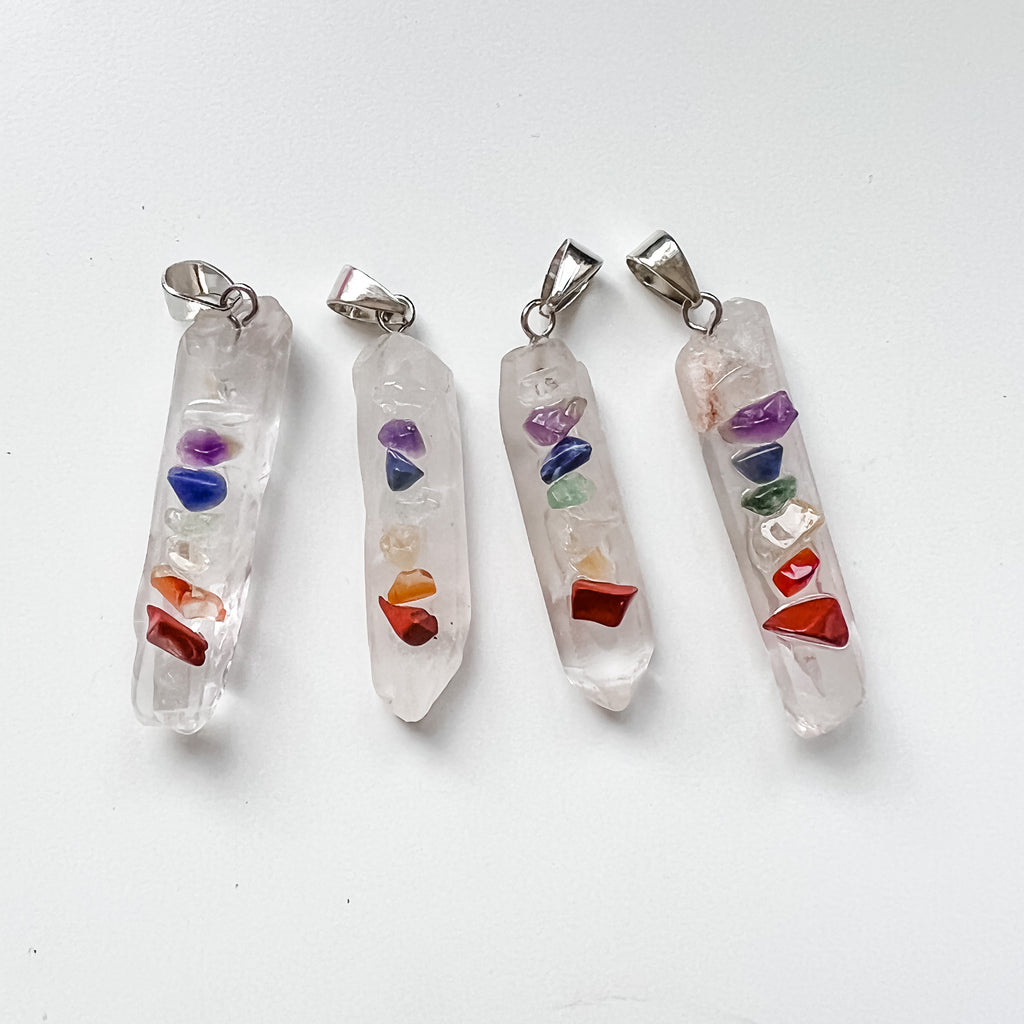 Pendant quartz point chakra